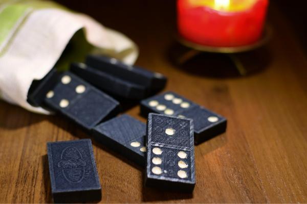 太阳老板转发用里夫斯换狄龙的建议：别打电话了，狄龙不走