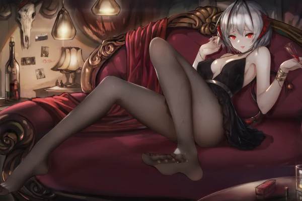 记者：拜仁很看好恩迪亚耶的潜力，今夏如果买断可能将其外租