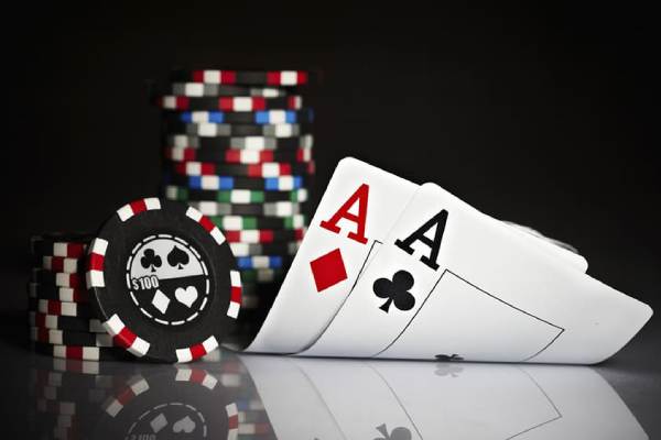 亿纬锂能回应港股招股书失效：不影响IPO进程